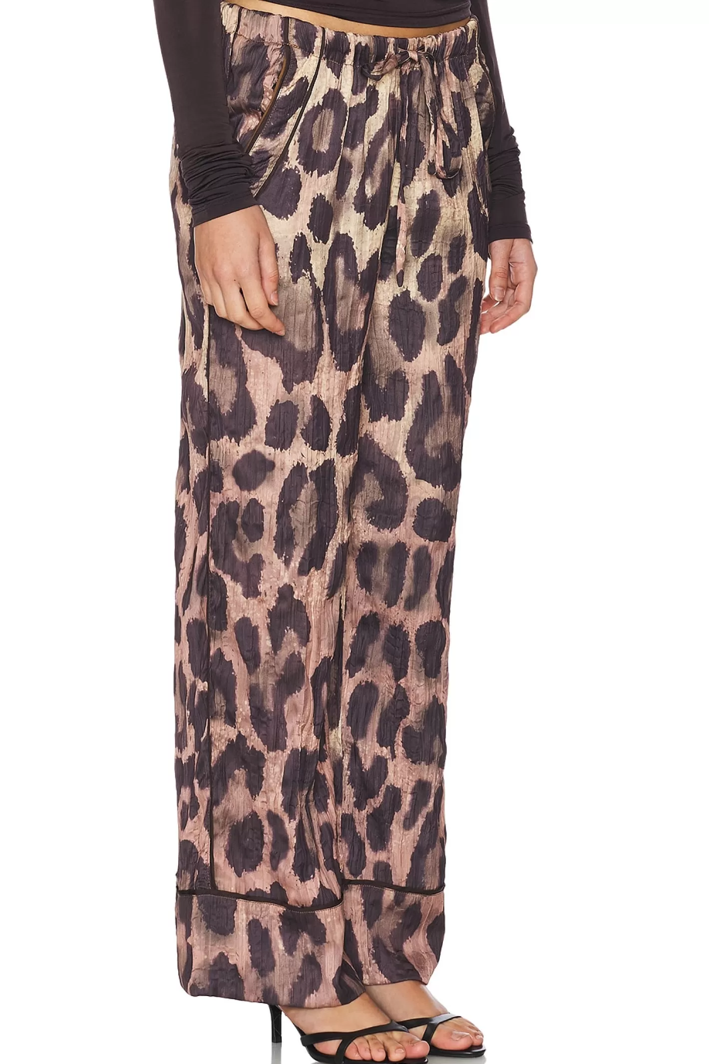 All Out Satin Leopard Pant>Free People Hot