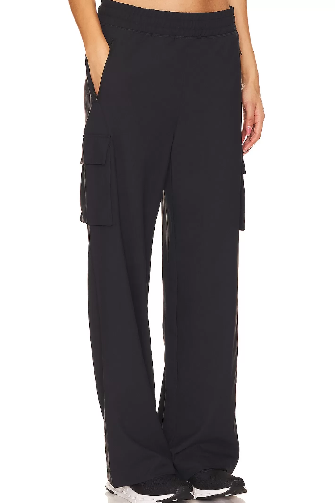 City Chic Cargo Pant>Beyond Yoga New