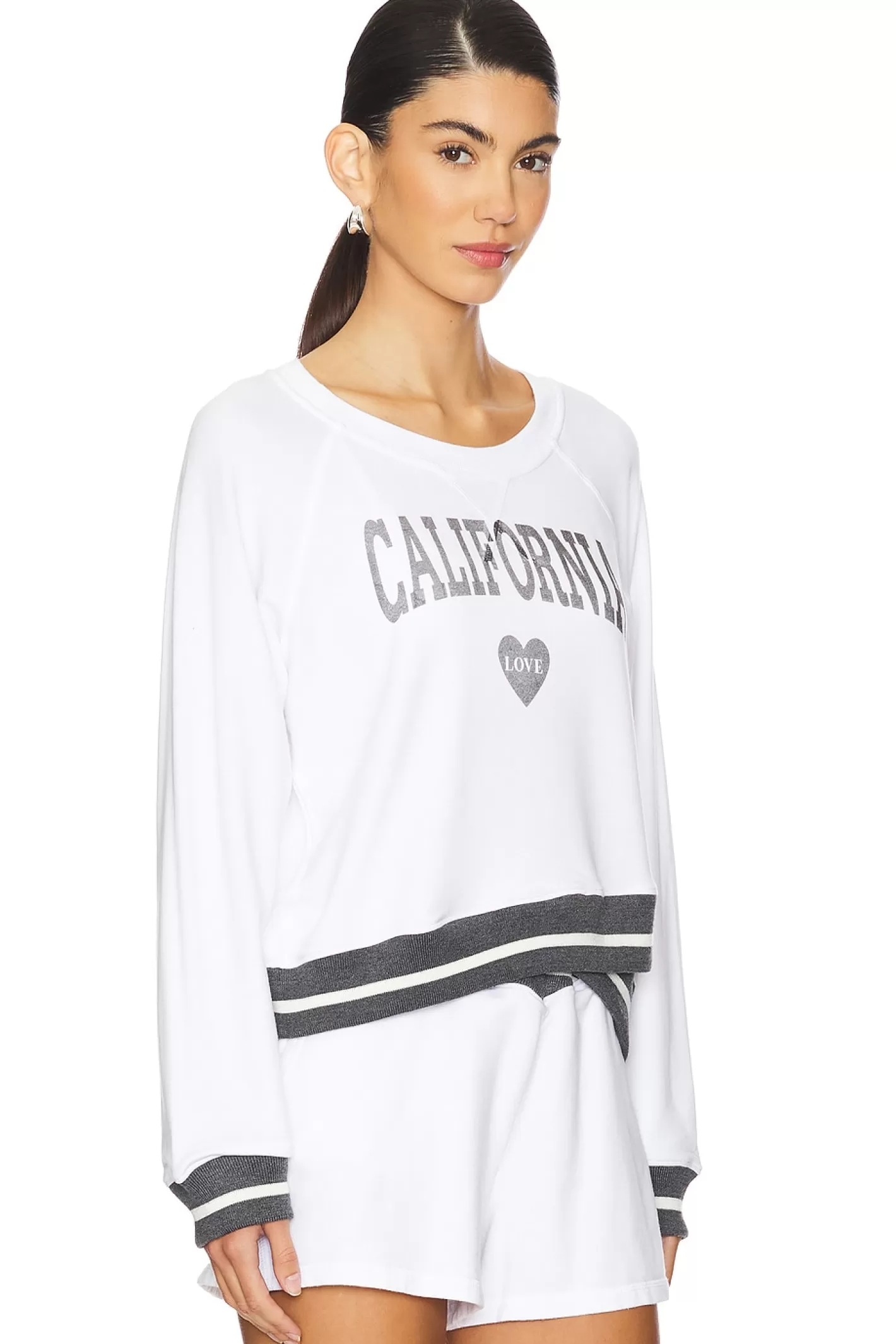 Heart Cali Sweatshirt>SUNDRY Fashion