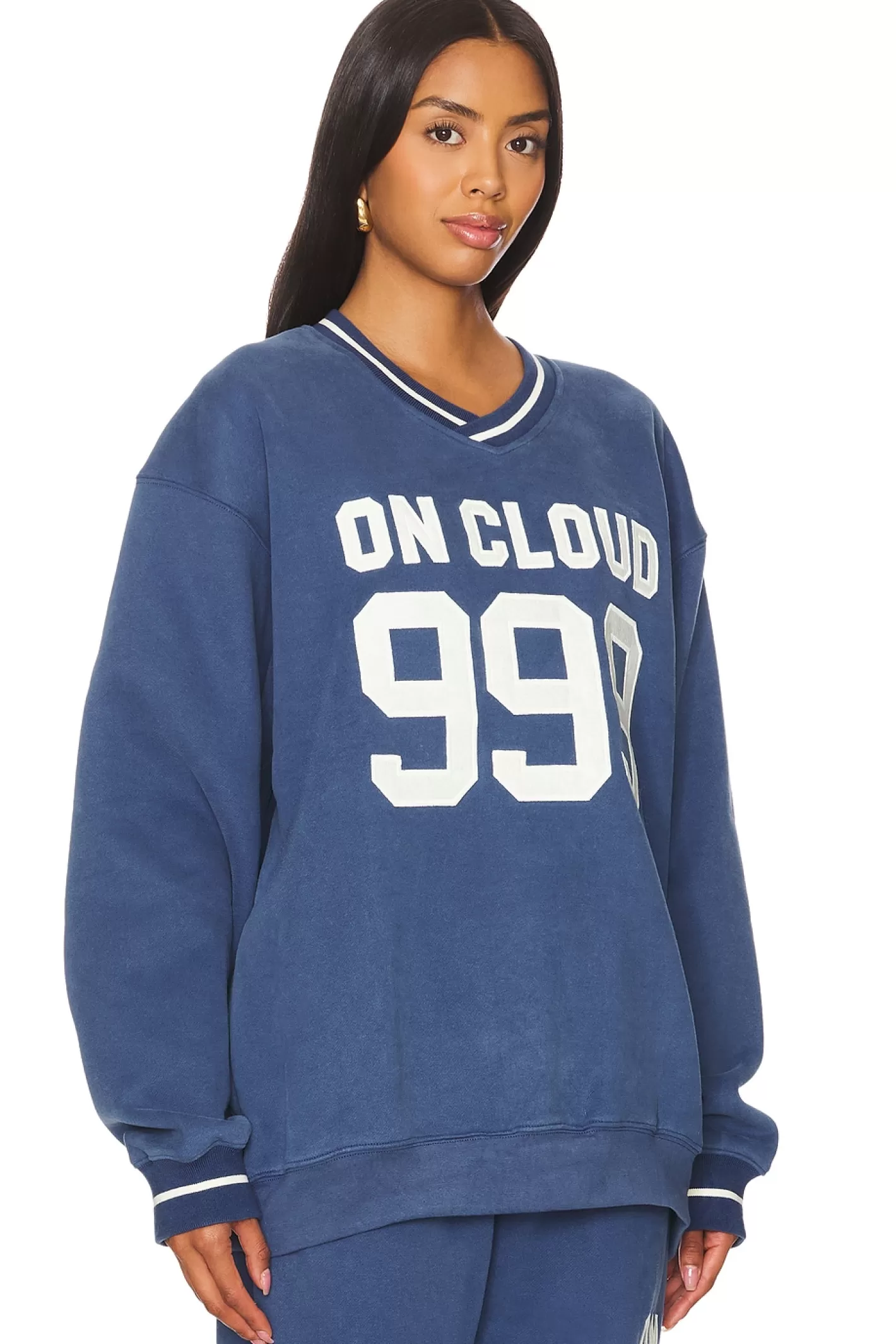 On Cloud Nine V Neck Sweatshirt>The Mayfair Group Outlet