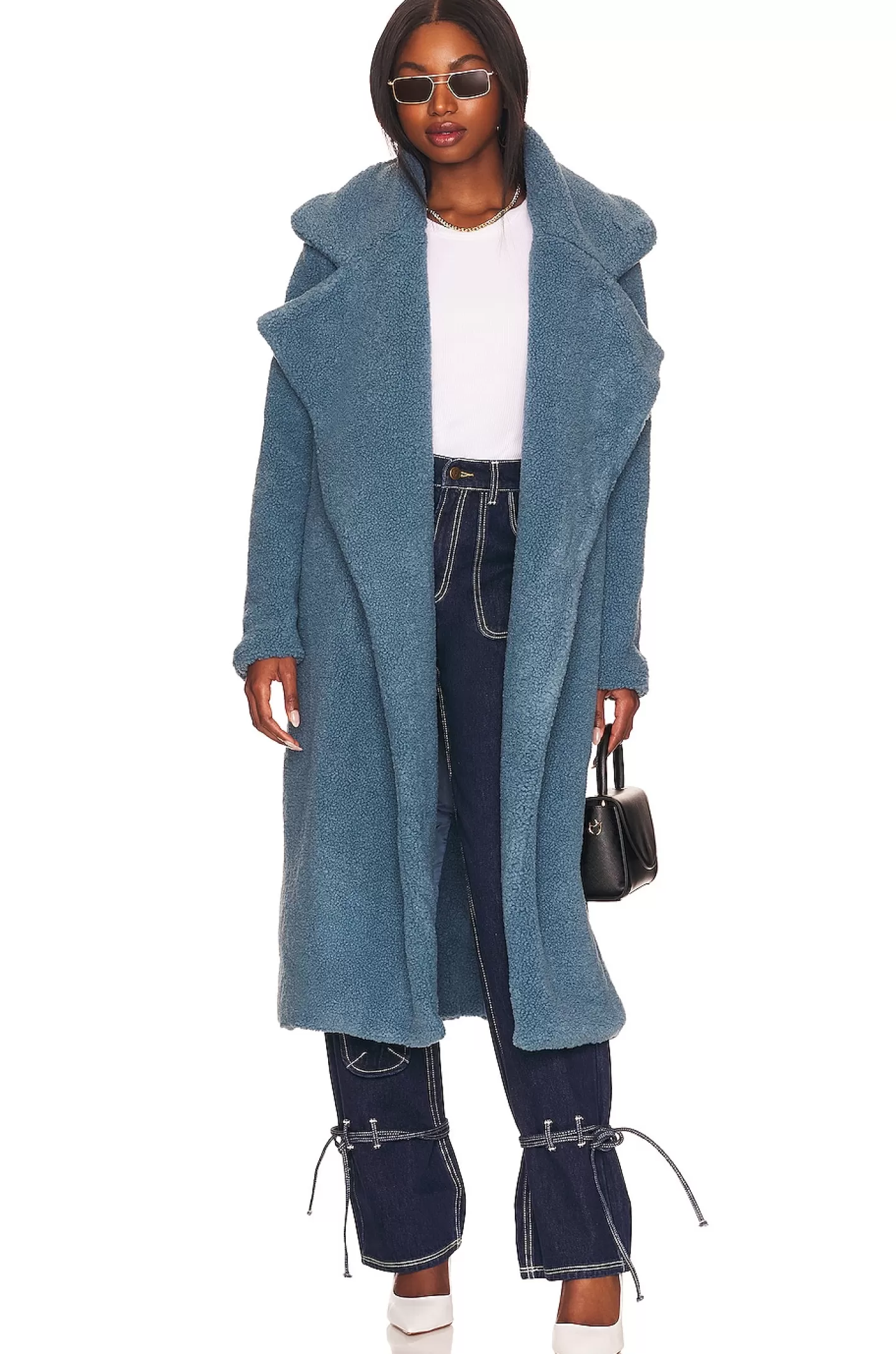 x REVOLVE Teddy Coat>SNDYS Store